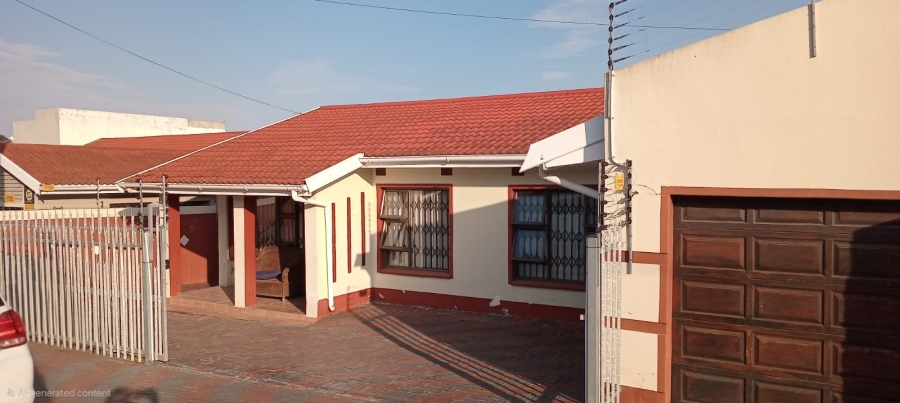 5 Bedroom Property for Sale in Mdantsane Nu 17 Eastern Cape